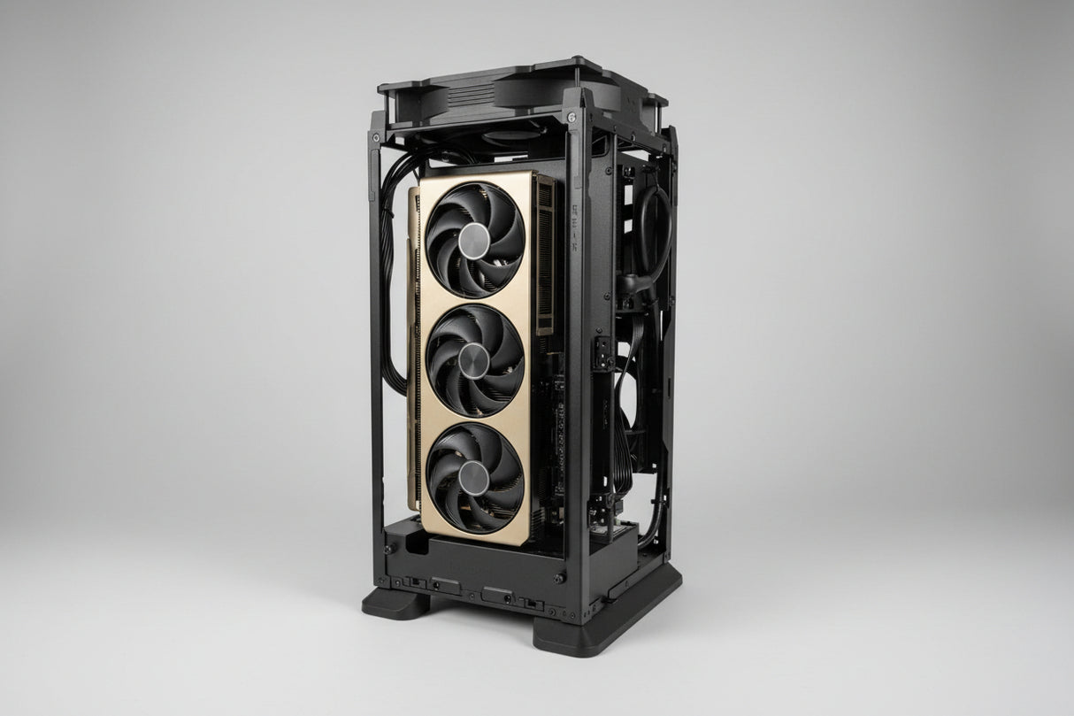 Gaming PC in the Fractal Mood Case
